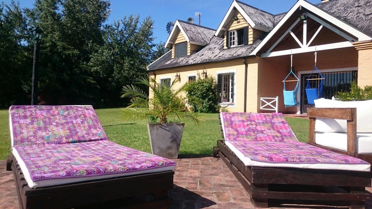 The Polo House Bed and Breakfast Pilar  Buitenkant foto